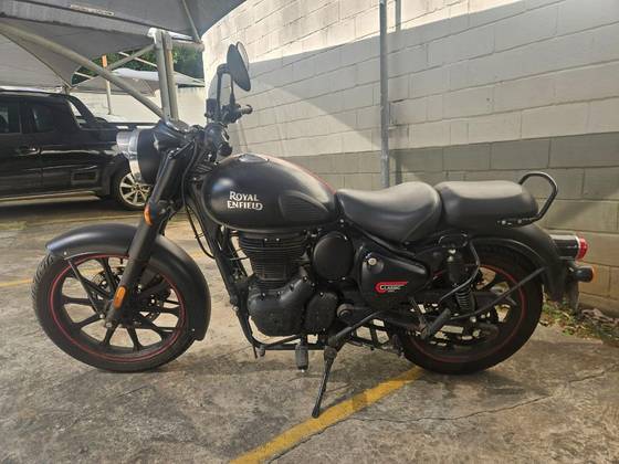 ROYAL ENFIELD CLASSIC 350 DARK ROYAL ENFIELD CLASSIC 350 DARK
